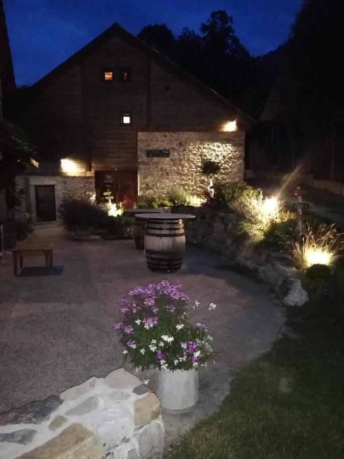Bed and Breakfast Un R De Memises Thollon-les-Memises Exteriér fotografie